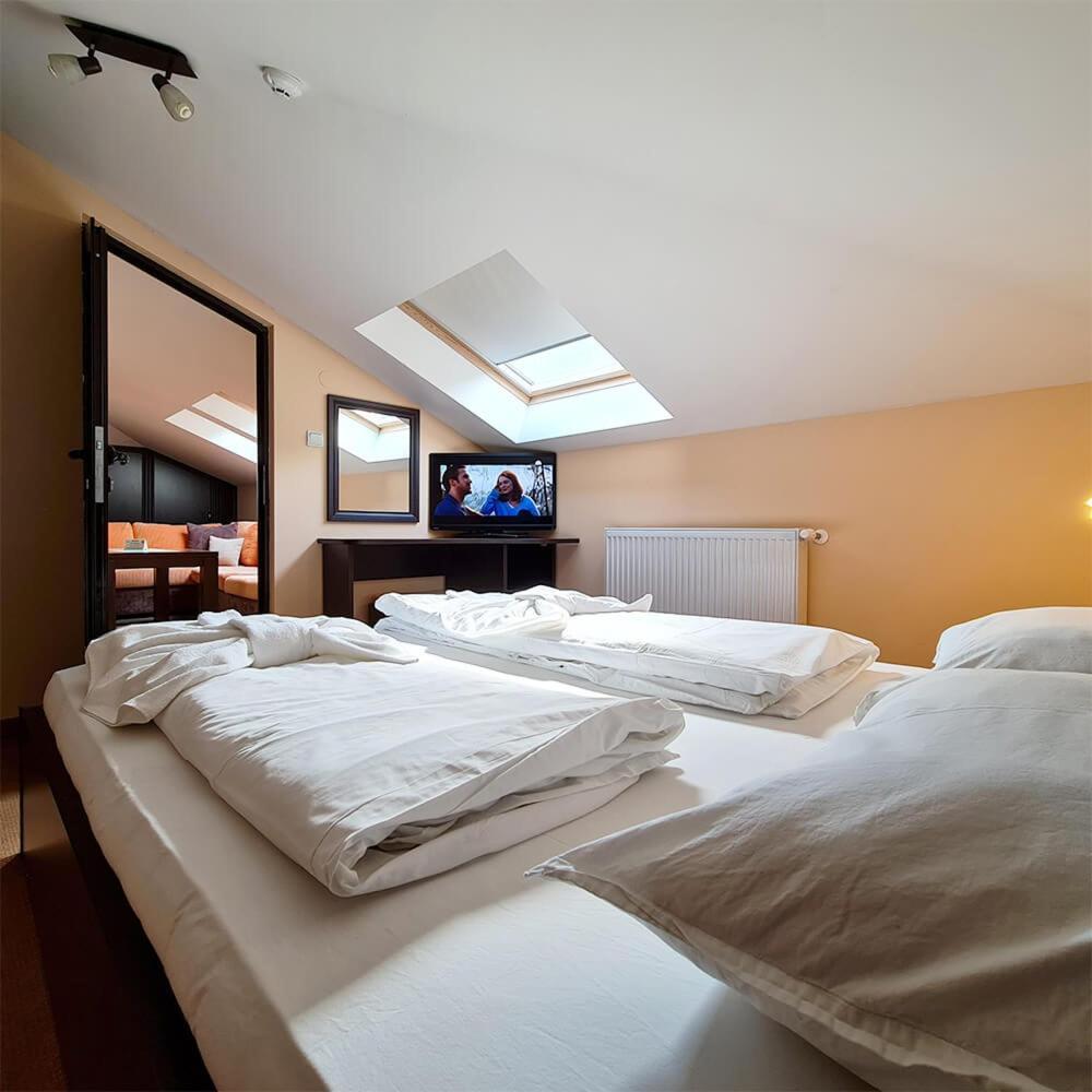 Family Hotel Chiflik Hills Номер фото