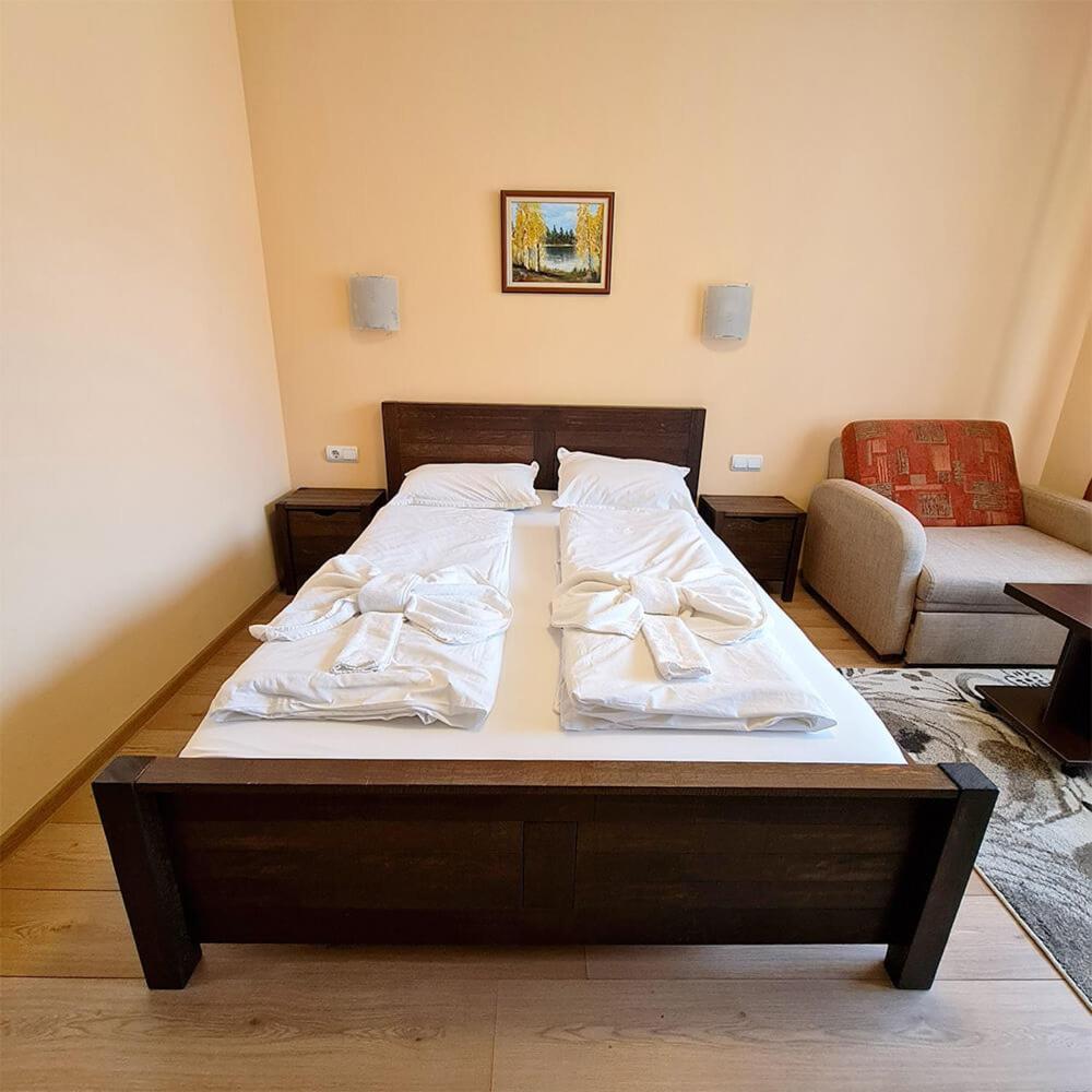 Family Hotel Chiflik Hills Номер фото